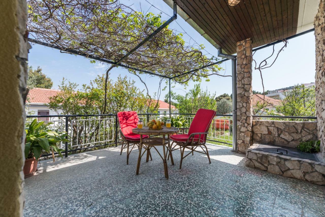 Beach House Lana Slatine Exterior foto